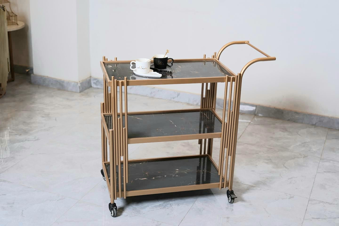 Serving trolly